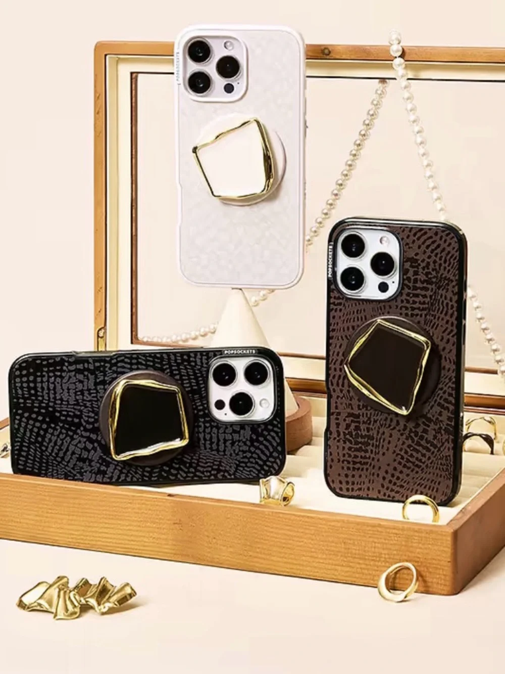 Enamel Obsidian Cut MagSafe PopGrip Phone Mount
